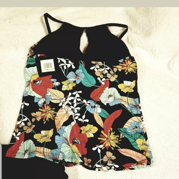 NWTs Ellen Tracy Key Hole High Neck Tankini Set - Picture 6 of 7